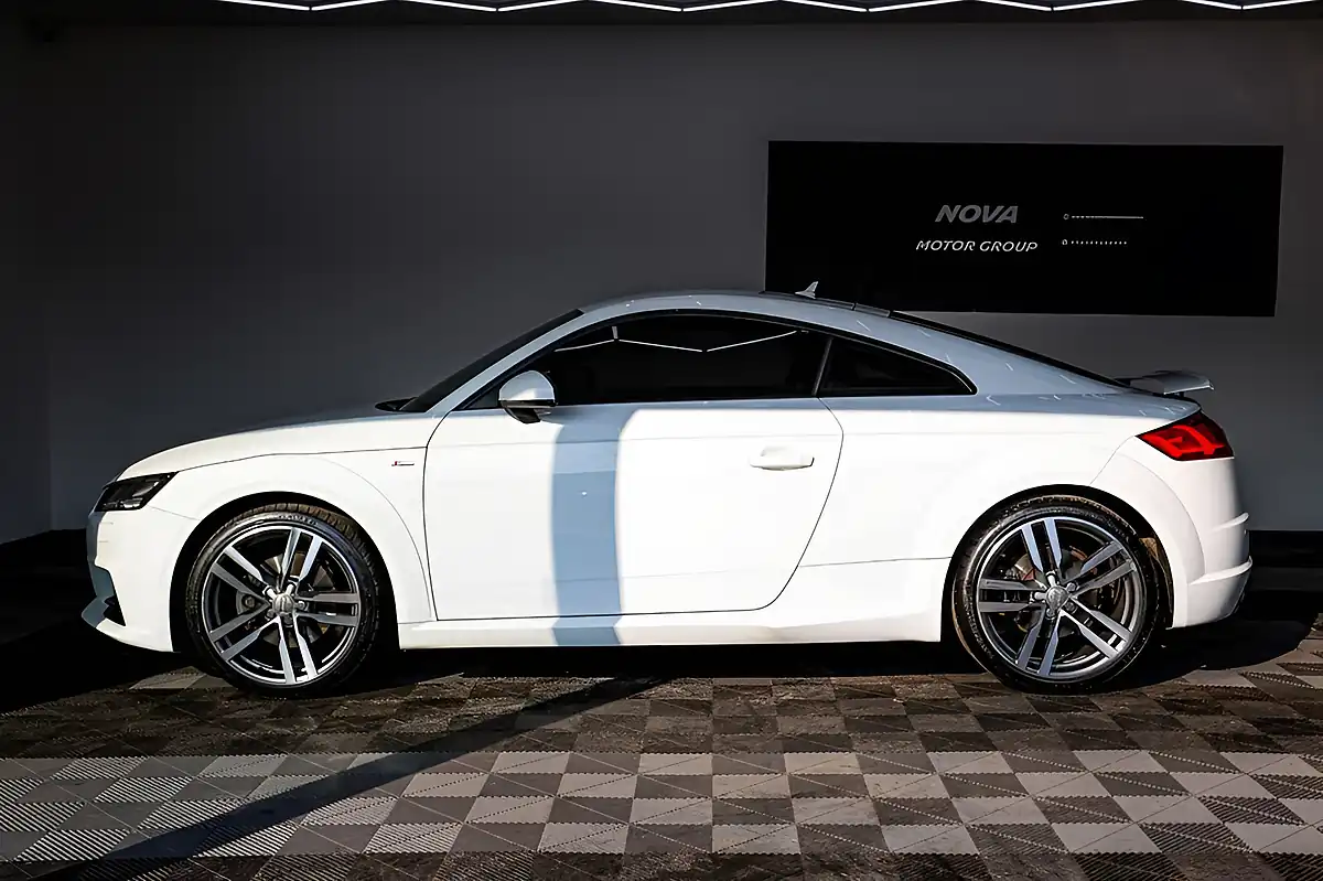 Used 2015 Audi Tt S Line White - Interior and Exterior details 11