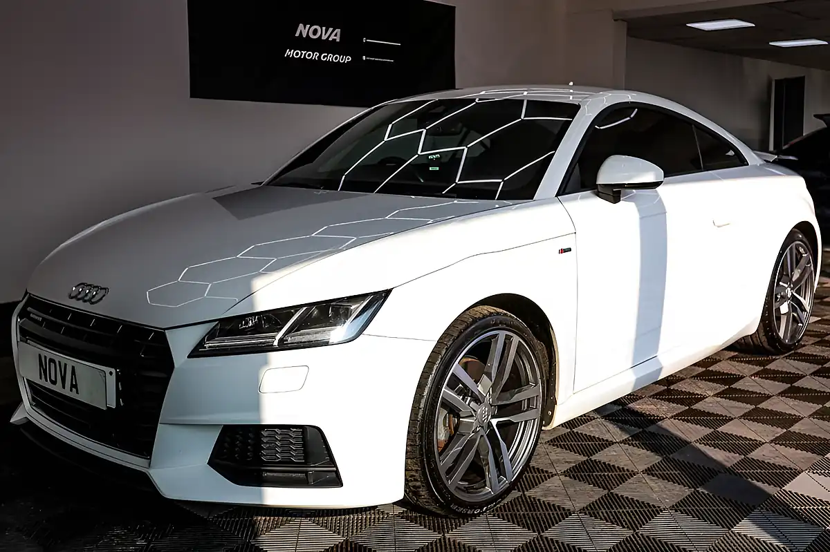 Used 2015 Audi Tt S Line White - Interior and Exterior details 13