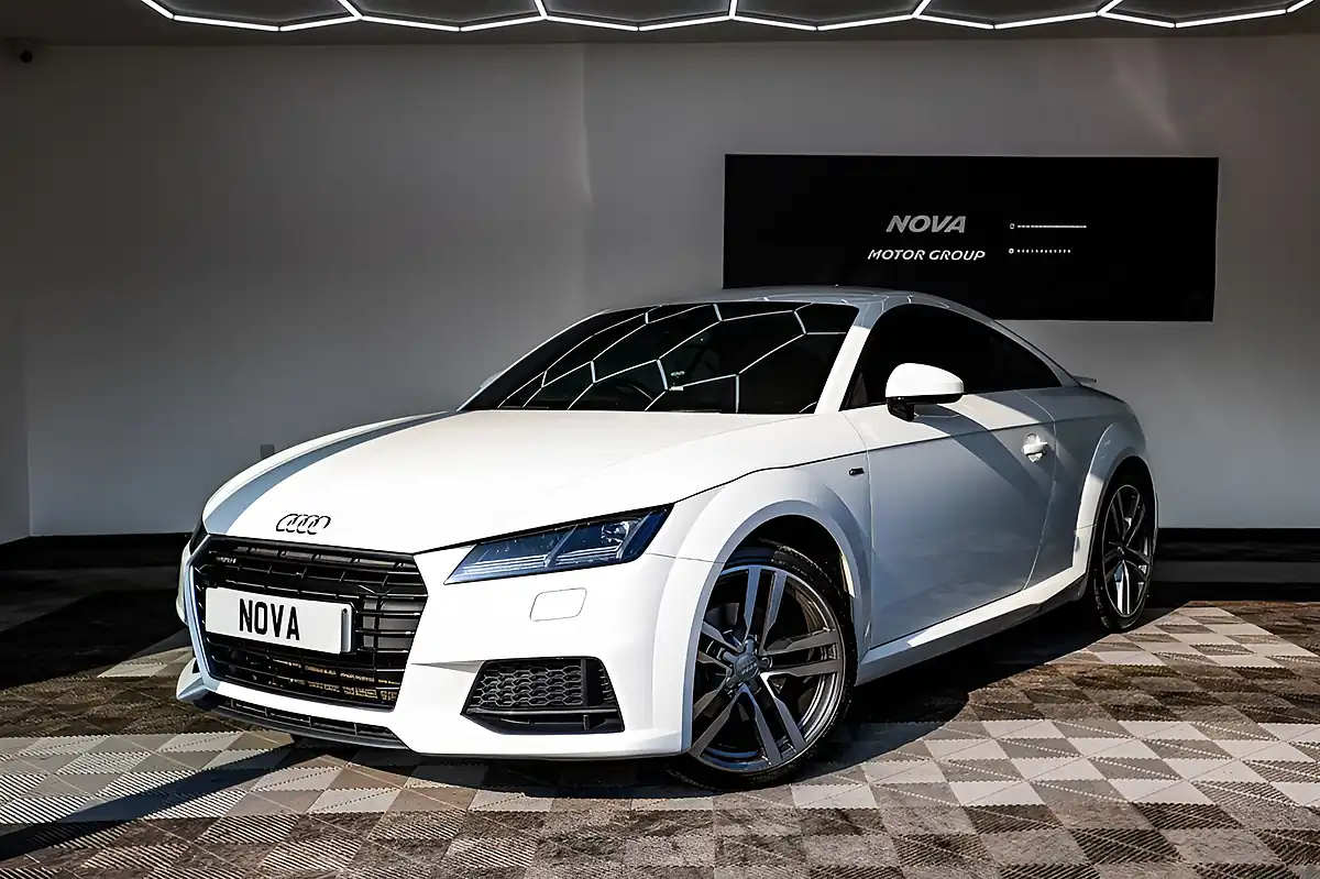 Used 2015 Audi Tt S Line White - Interior and Exterior details 3