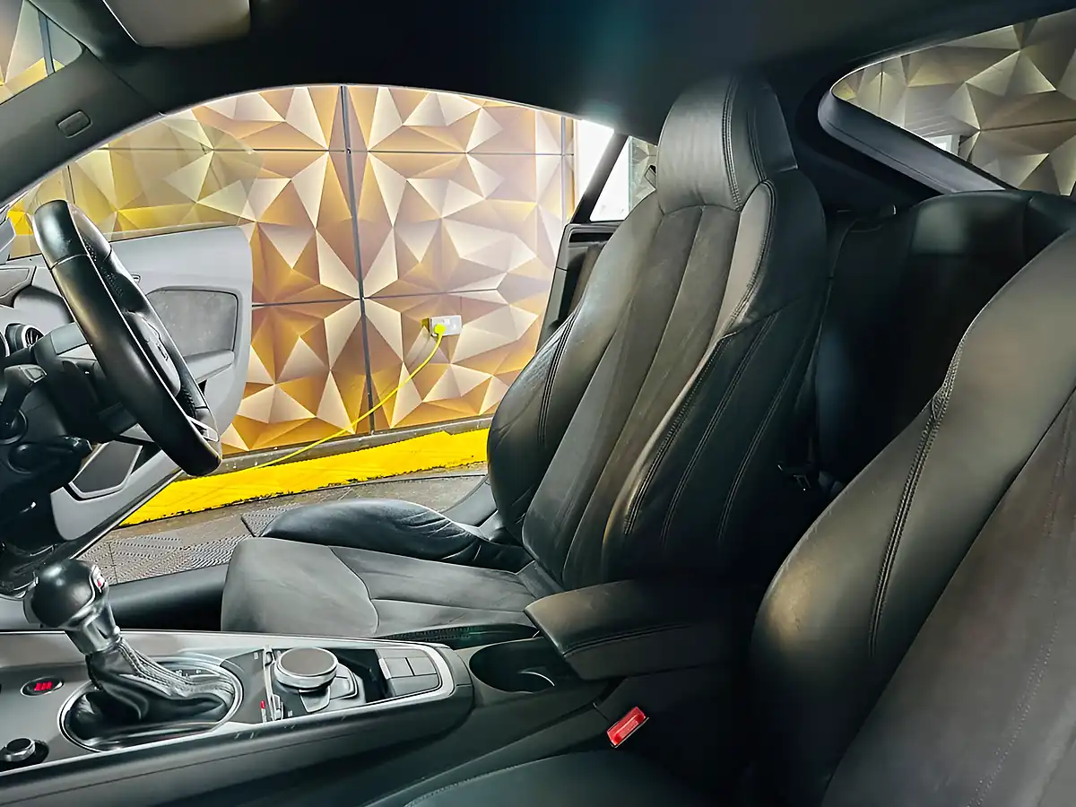 Used 2015 Audi Tt Sport Black - Interior and Exterior details 3