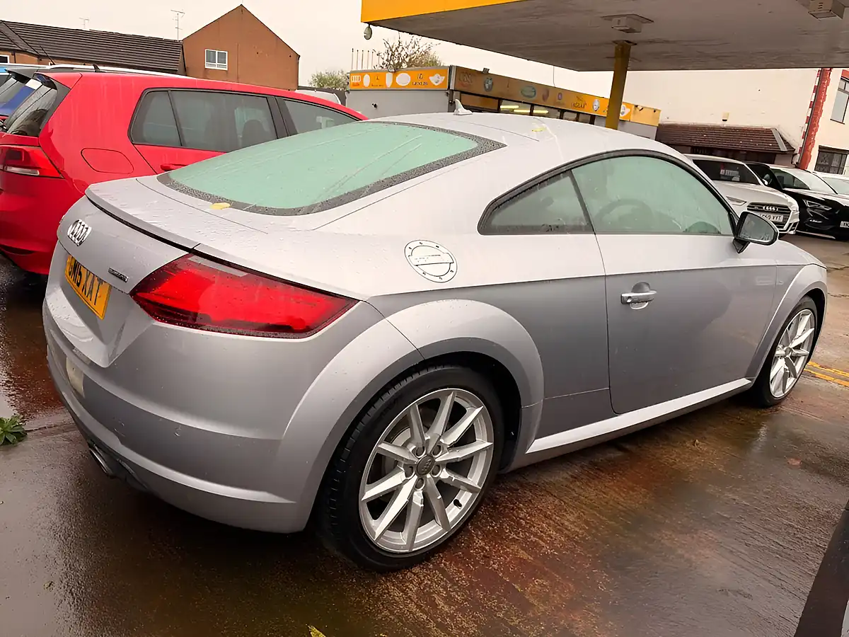 Used 2015 Audi Tt Sport Silver - Interior and Exterior details 4