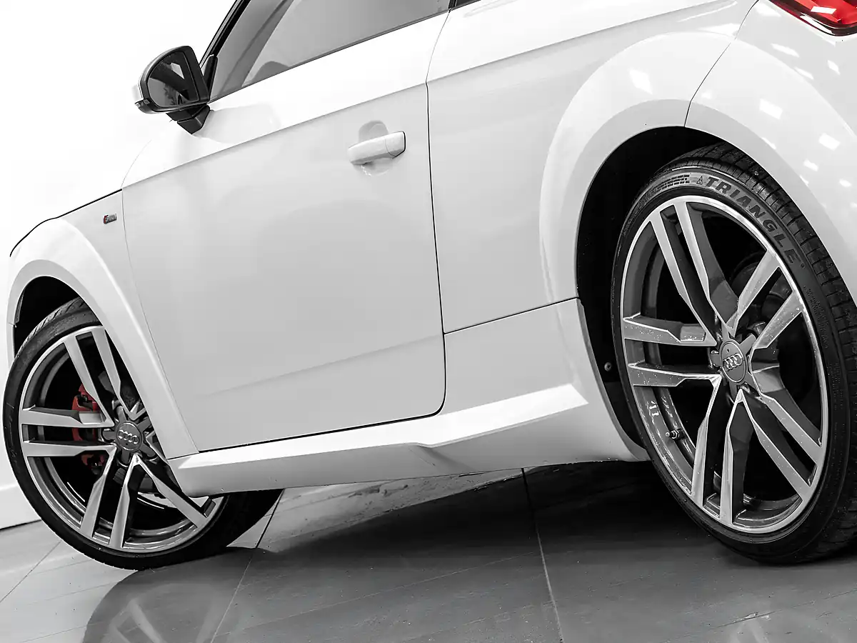 Used 2015 Audi Tt Ultra S Line Ibis White - Interior and Exterior details 7