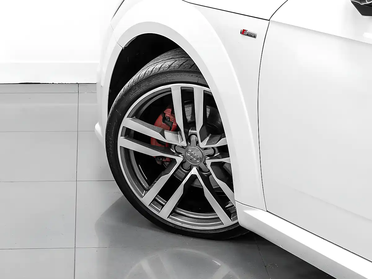Used 2015 Audi Tt Ultra S Line Ibis White - Interior and Exterior details 8