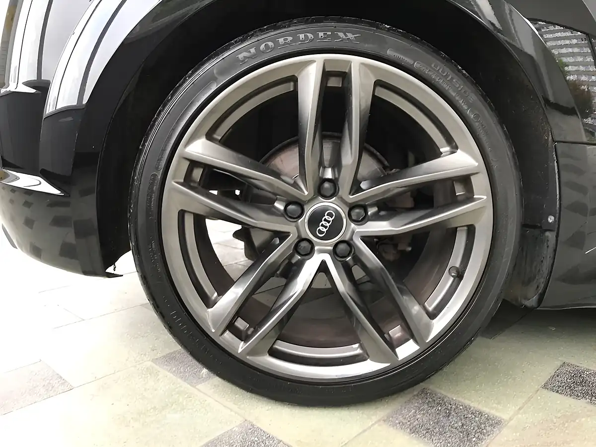 Used 2015 Audi Tt Ultra S Line Mythos Black - Interior and Exterior details 11