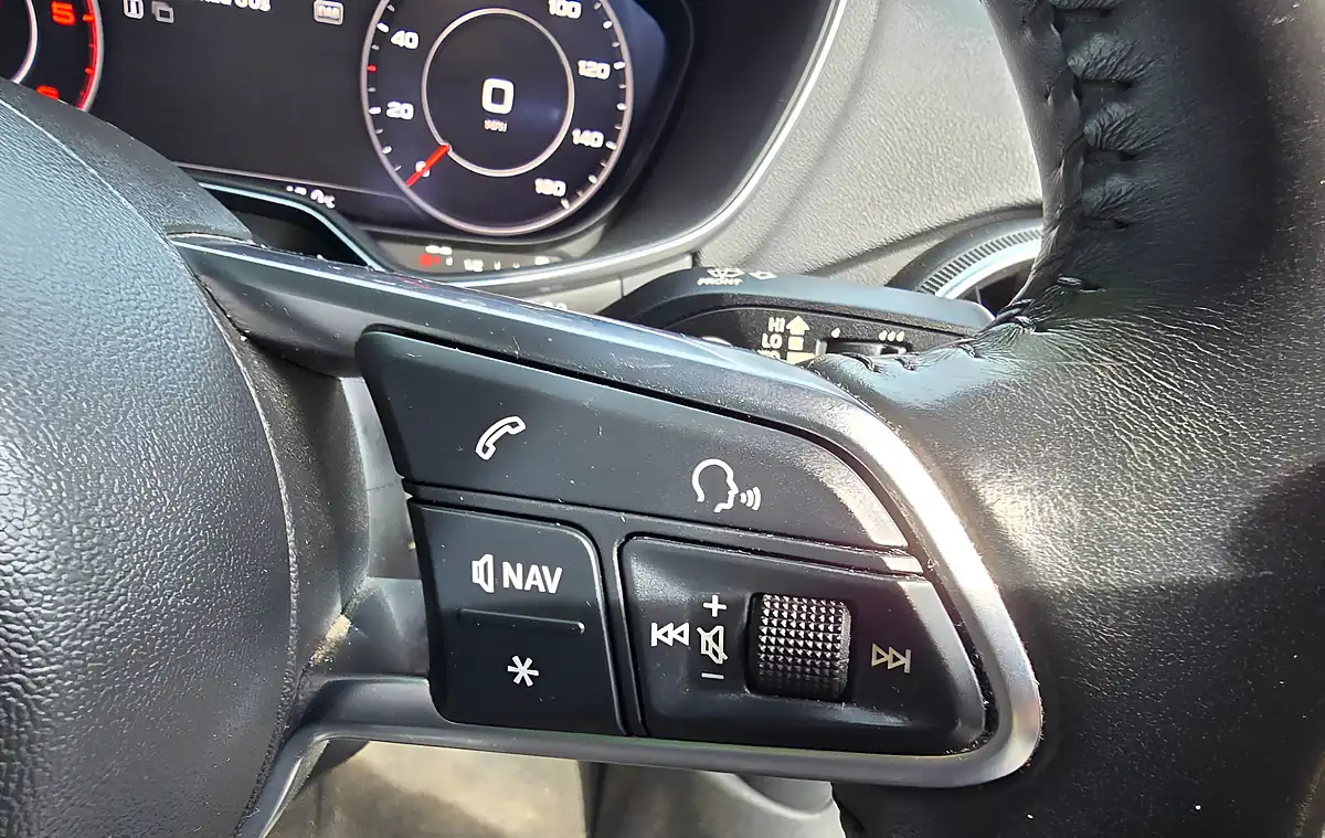 Used 2015 Audi Tt Ultra Sport Grey - Interior and Exterior details 13