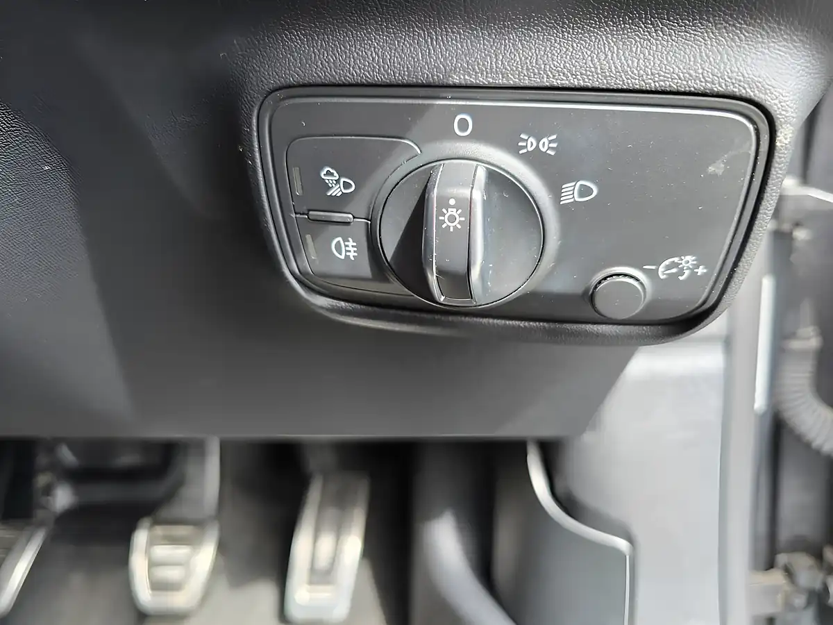 Used 2015 Audi Tt Ultra Sport Grey - Interior and Exterior details 16