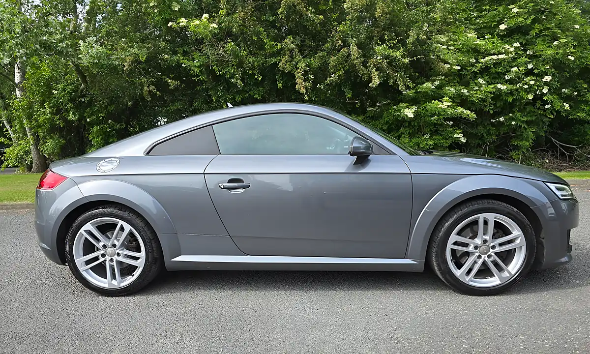 Used 2015 Audi Tt Ultra Sport Grey - Interior and Exterior details 7