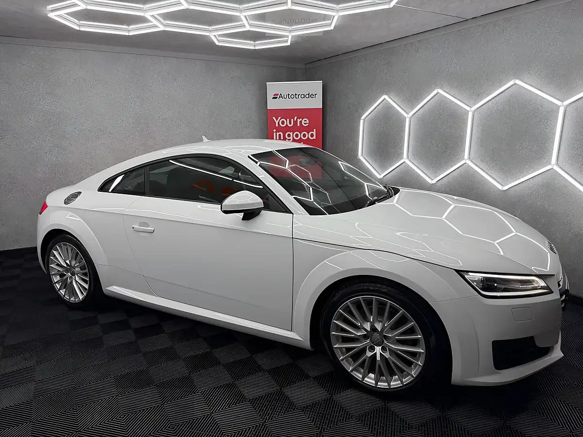 Used 2015 Audi Tt Ultra Sport White - Interior and Exterior details 8