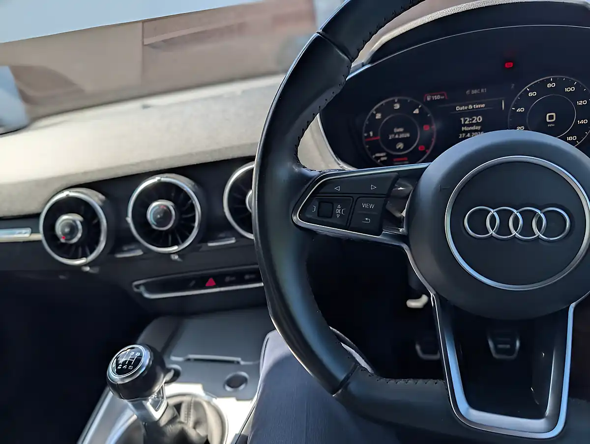 Used 2015 Audi Tt Ultra Sport White - Interior and Exterior details 10