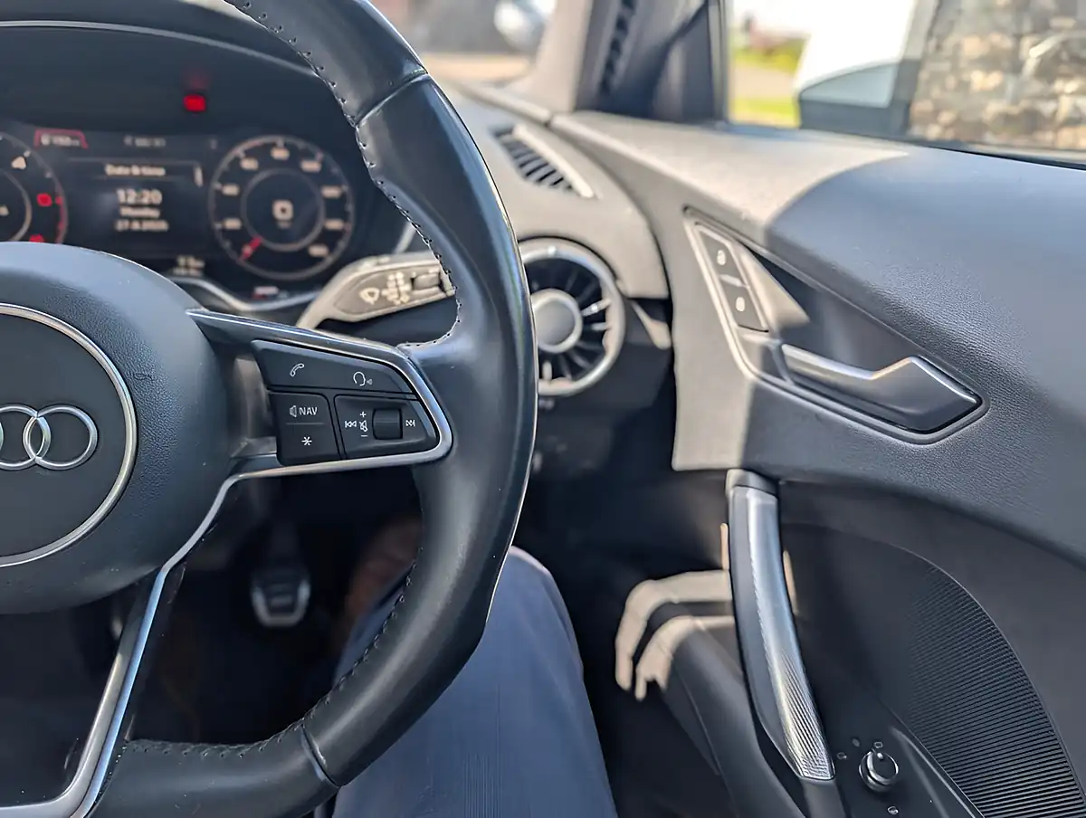 Used 2015 Audi Tt Ultra Sport White - Interior and Exterior details 11