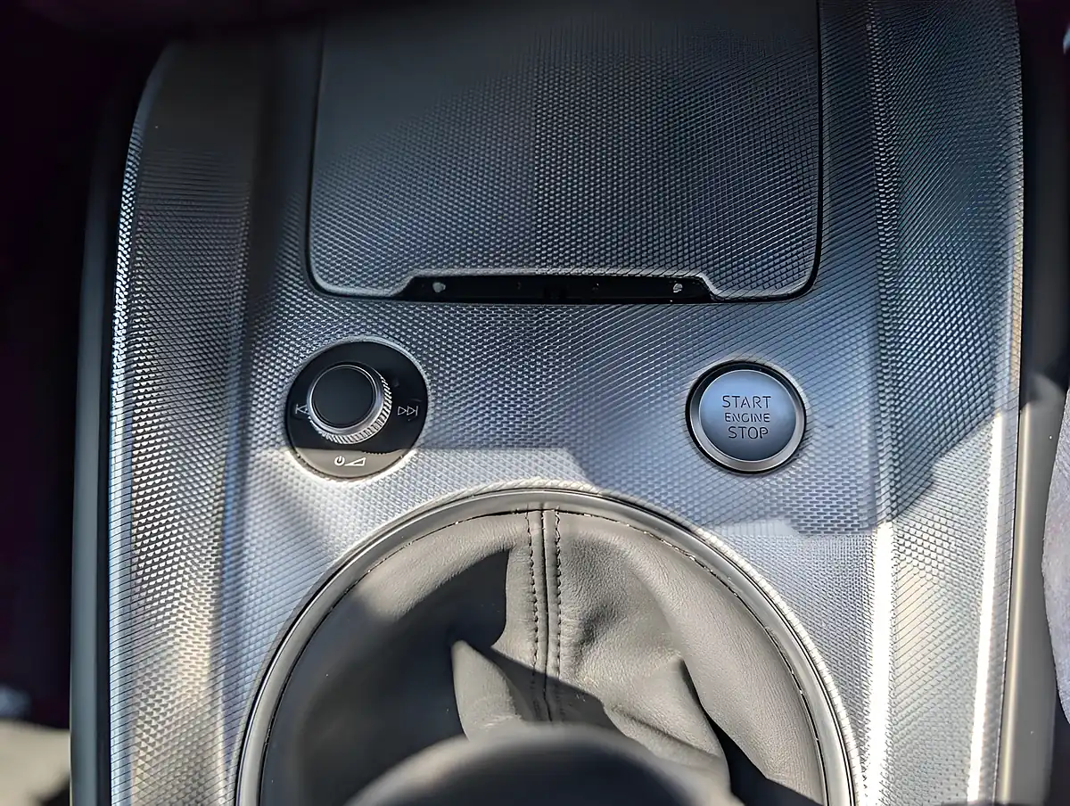Used 2015 Audi Tt Ultra Sport White - Interior and Exterior details 17