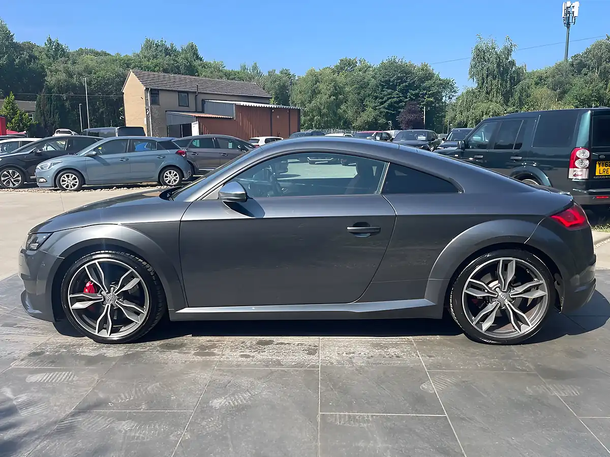 Used 2015 Audi Tts Coupe Grey - Interior and Exterior details 10