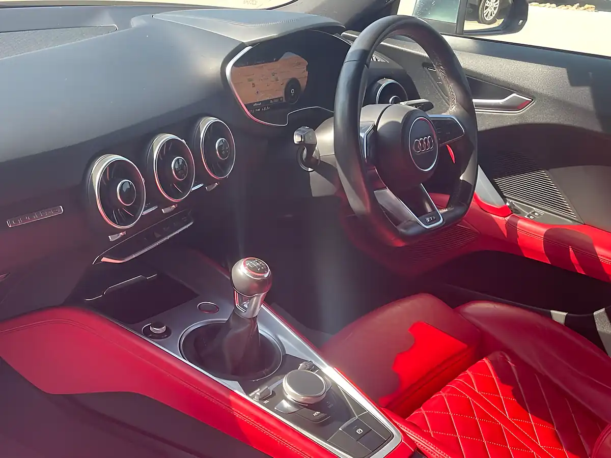 Used 2015 Audi Tts Coupe Grey - Interior and Exterior details 17
