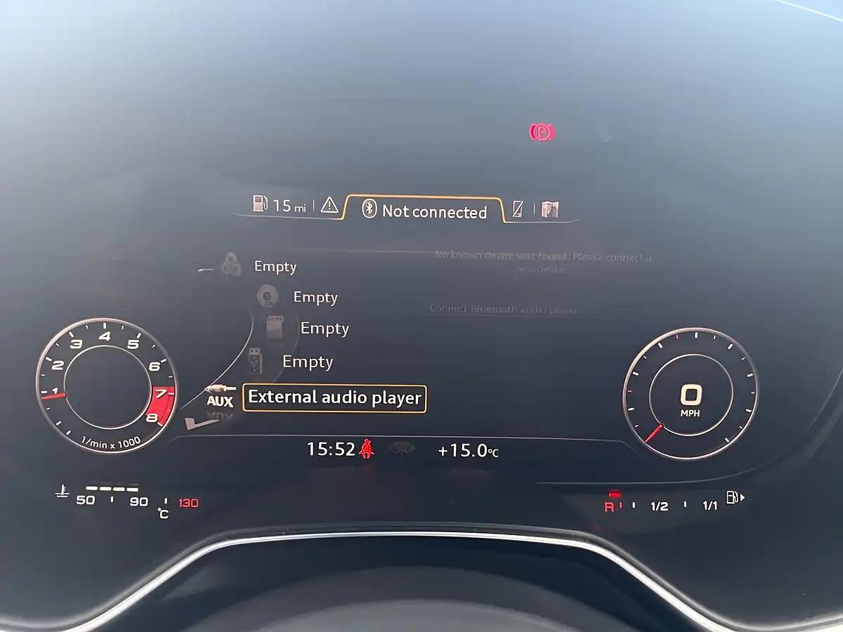Used 2015 Audi Tts Coupé Nano Grey - Interior and Exterior details 19