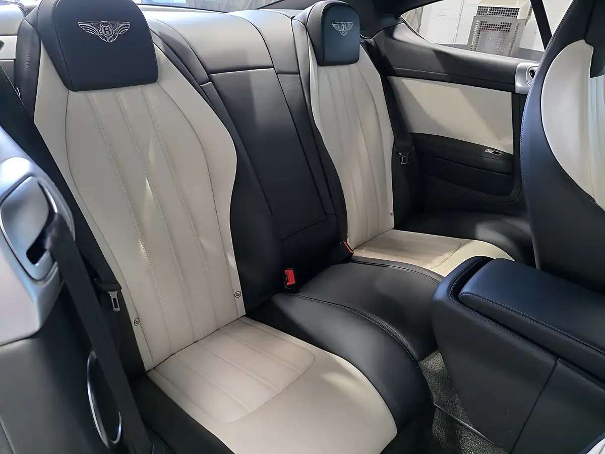 Used 2015 Bentley Continental GT White - Interior and Exterior details 7