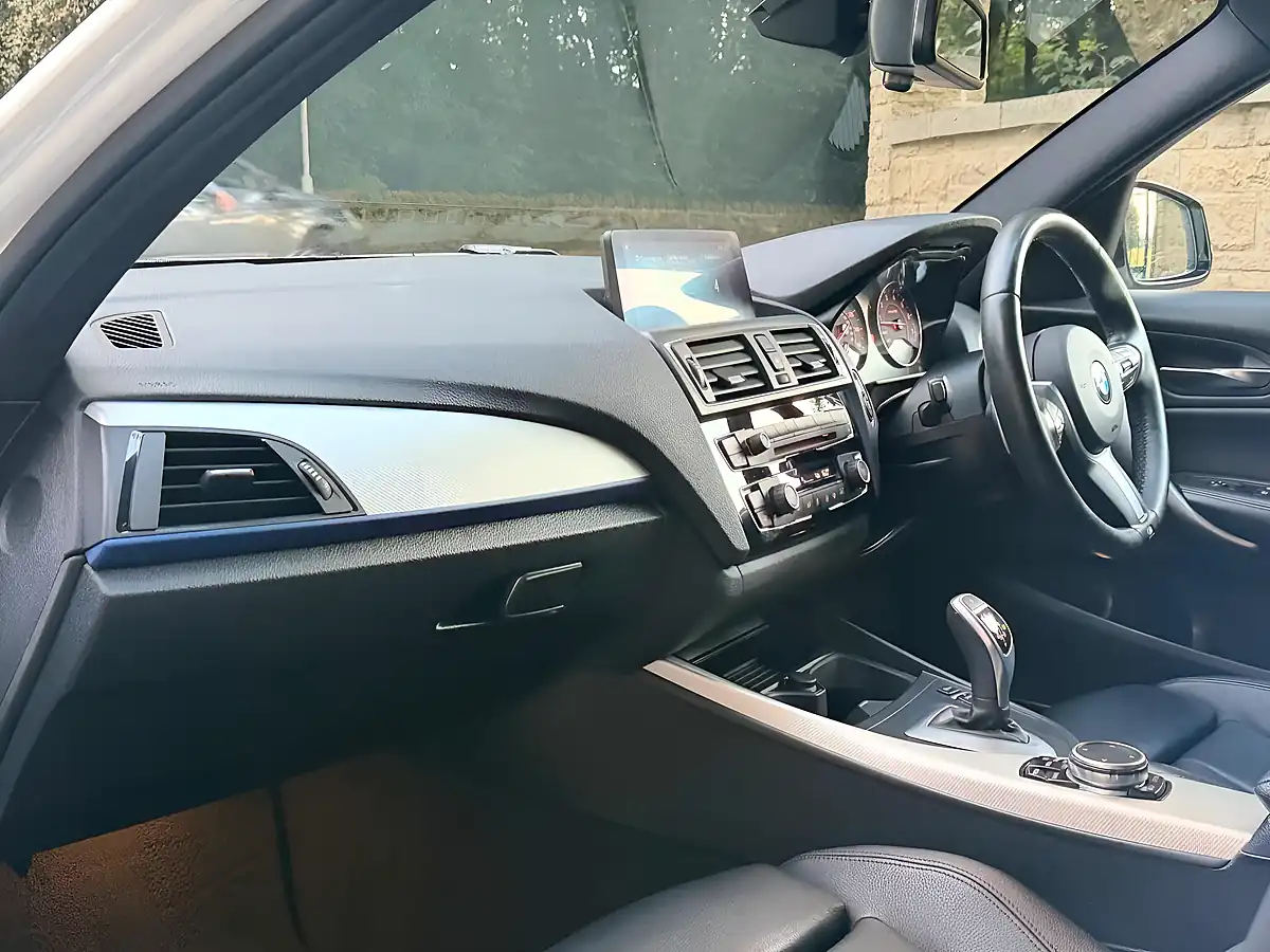 Used 2015 BMW 1 Series M Performance Alpine White - Interior and Exterior details 18