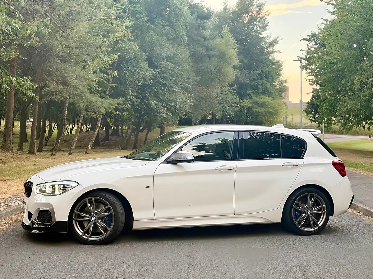 Used 2015 BMW 1 Series M Performance Alpine White - Interior and Exterior details 4