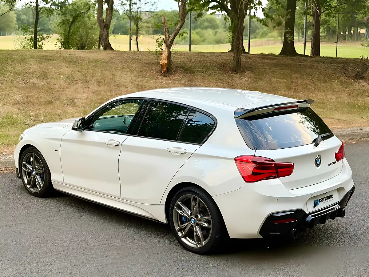 Used 2015 BMW 1 Series M Performance Alpine White - Interior and Exterior details 6