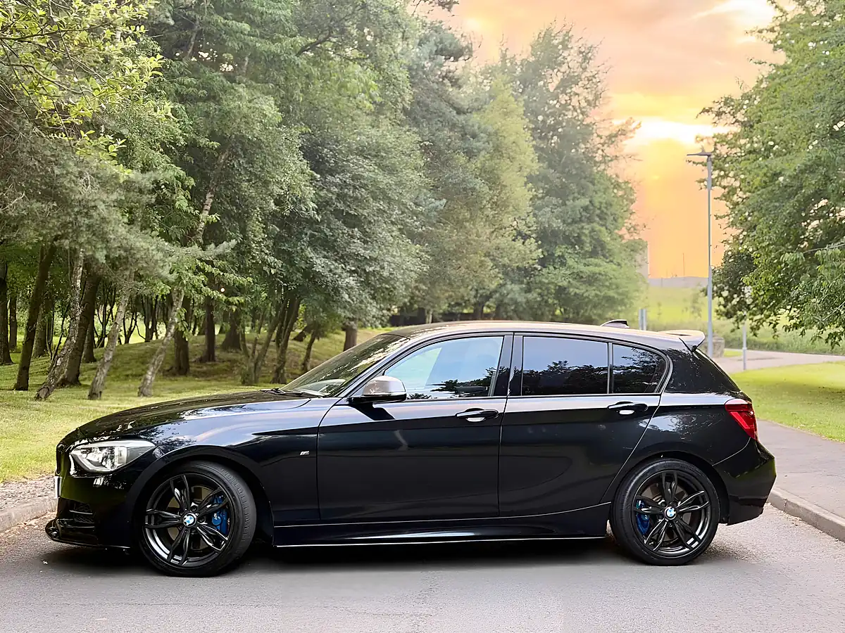 Used 2015 BMW 1 Series M Performance Black - Interior and Exterior details 11
