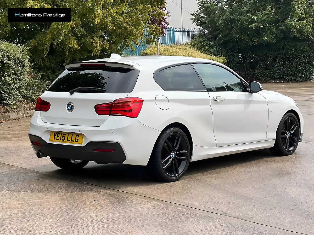 Used 2015 BMW 1 Series M Sport Alpine White - Interior and Exterior details 19