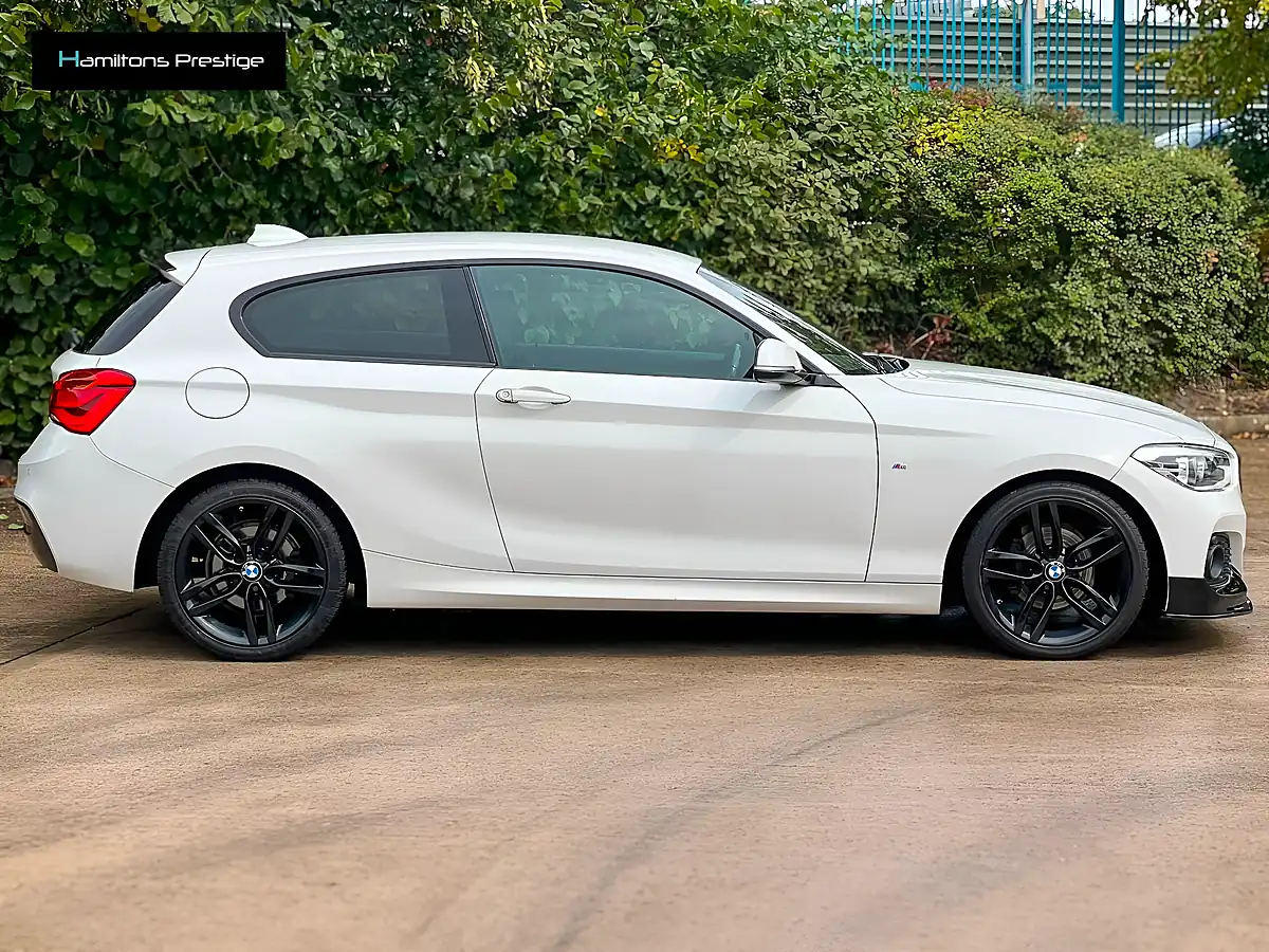 Used 2015 BMW 1 Series M Sport Alpine White - Interior and Exterior details 7