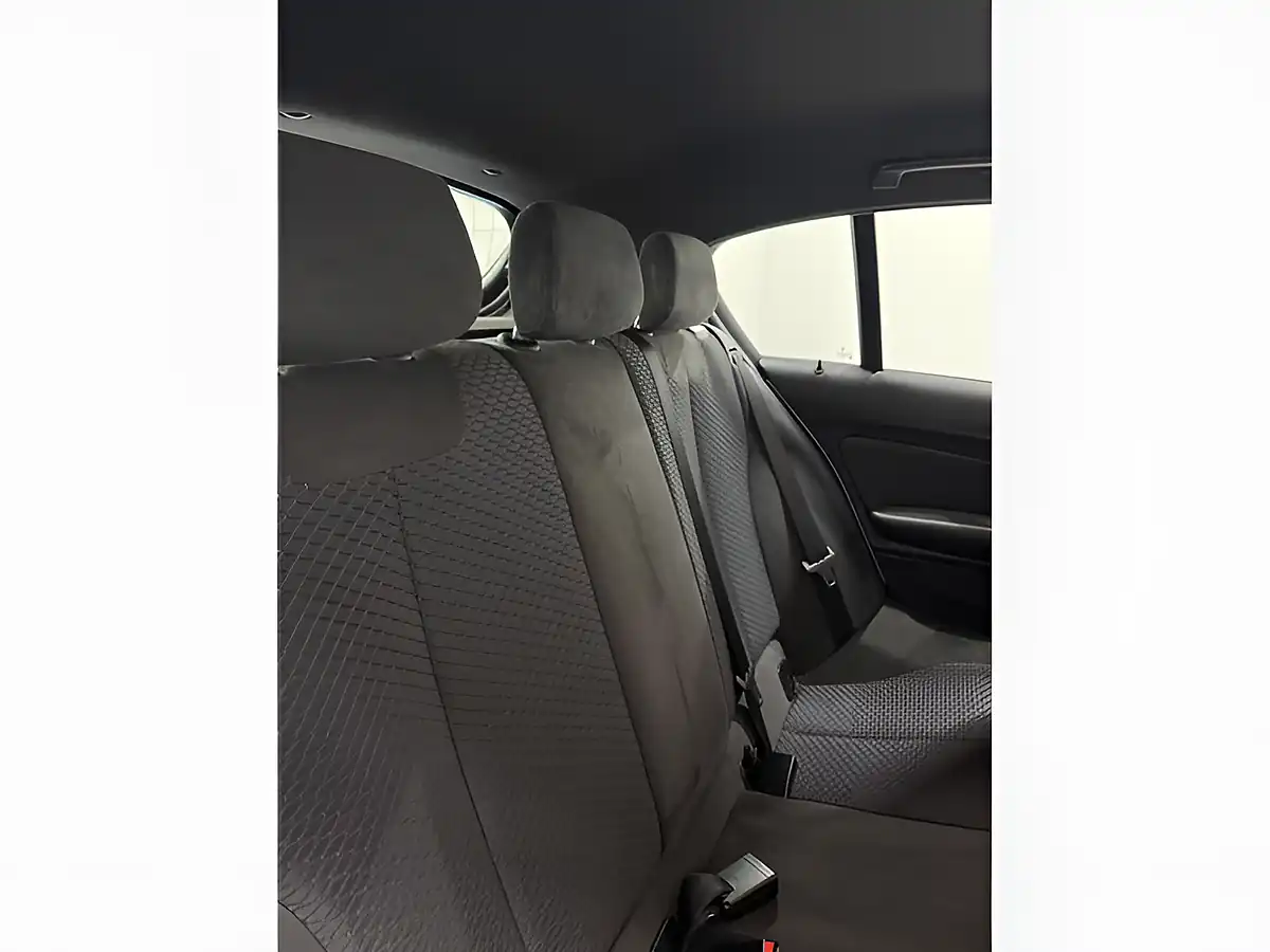 Used 2015 BMW 1 Series M Sport Alpine White - Interior and Exterior details 11