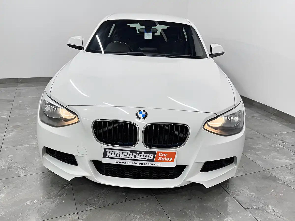 Used 2015 BMW 1 Series M Sport Alpine White - Interior and Exterior details 3