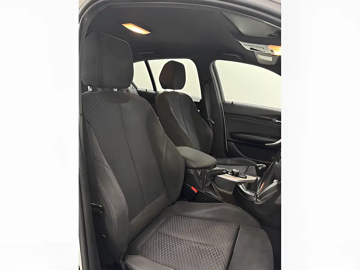 Used 2015 BMW 1 Series M Sport Alpine White - Interior and Exterior details 8