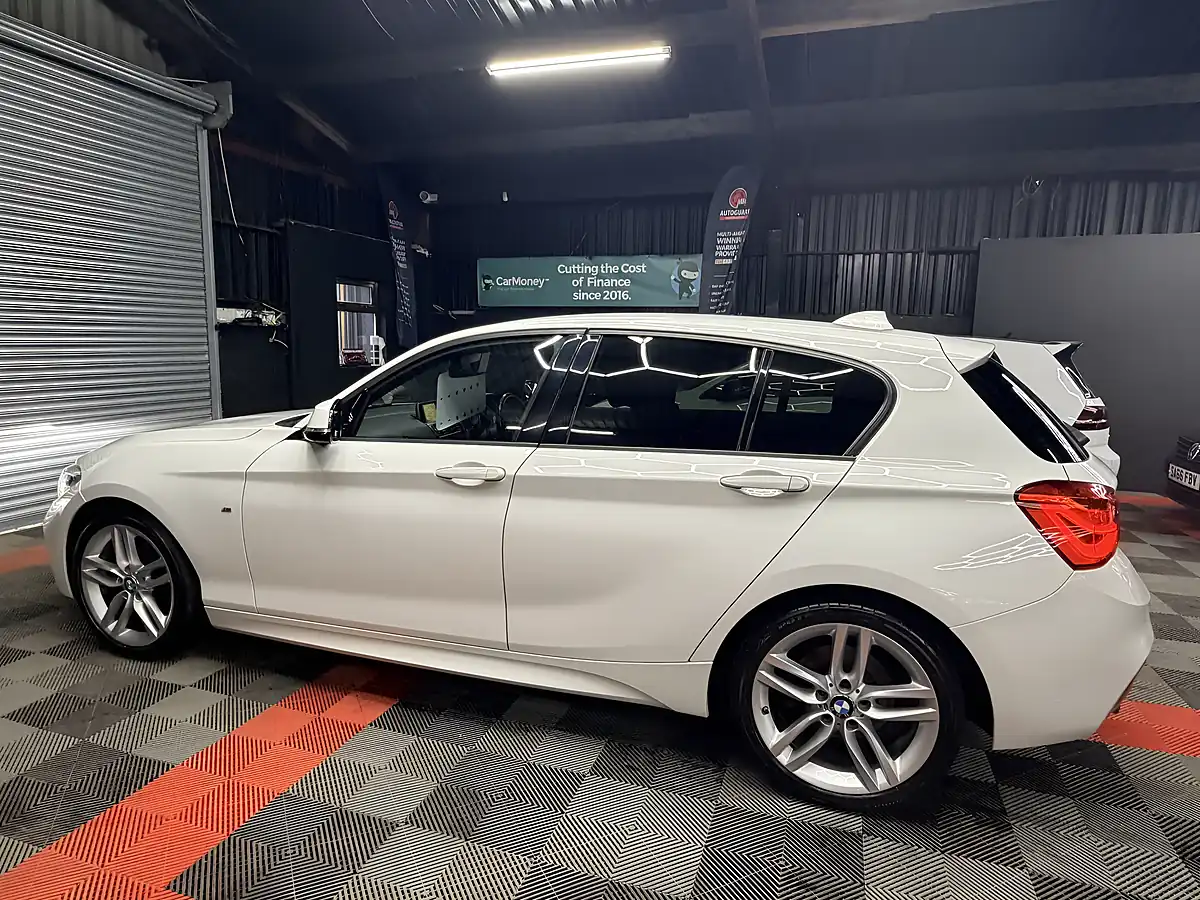 Used 2015 BMW 1 Series M Sport Alpine White - Interior and Exterior details 13