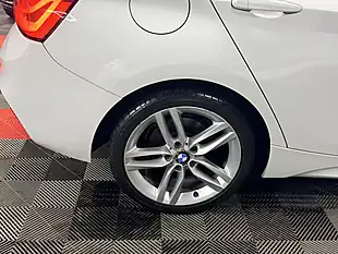 Used 2015 BMW 1 Series M Sport Alpine White - Interior and Exterior details 9