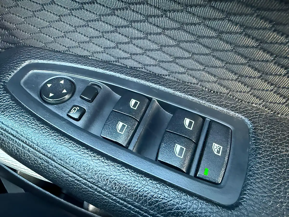 Used 2015 BMW 1 Series M Sport Black - Interior and Exterior details 17