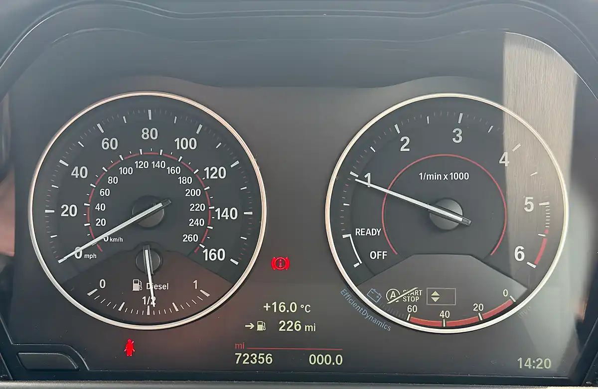 Used 2015 BMW 1 Series M Sport Blue - Interior and Exterior details 11