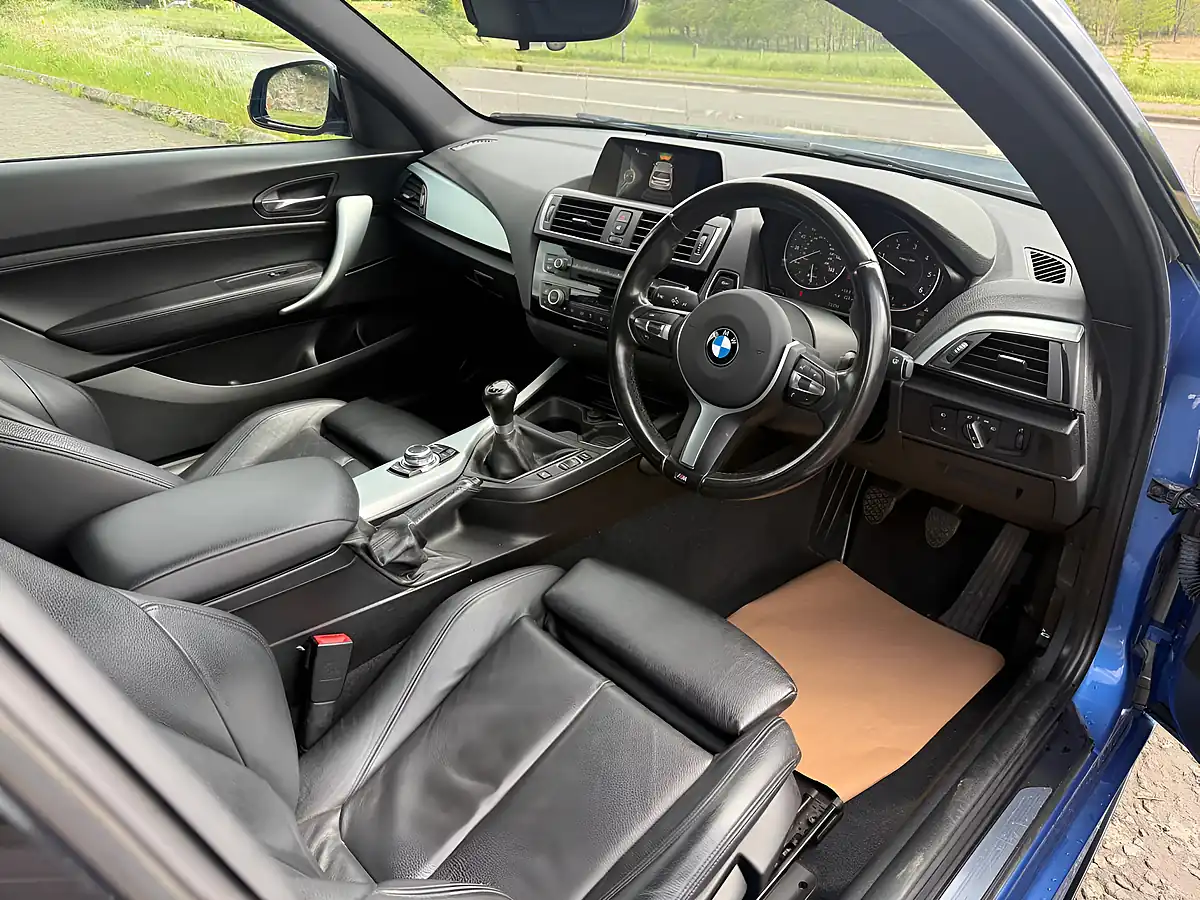 Used 2015 BMW 1 Series M Sport Blue - Interior and Exterior details 12