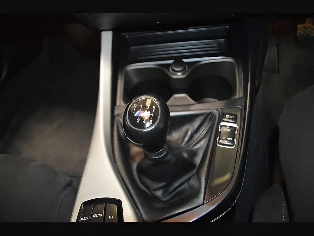 Used 2015 BMW 1 Series M Sport Estoril Blue - Interior and Exterior details 15