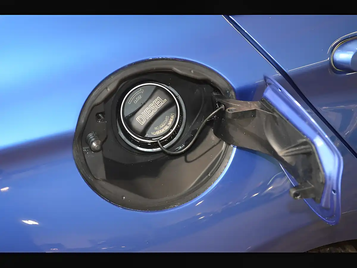 Used 2015 BMW 1 Series M Sport Estoril Blue - Interior and Exterior details 17