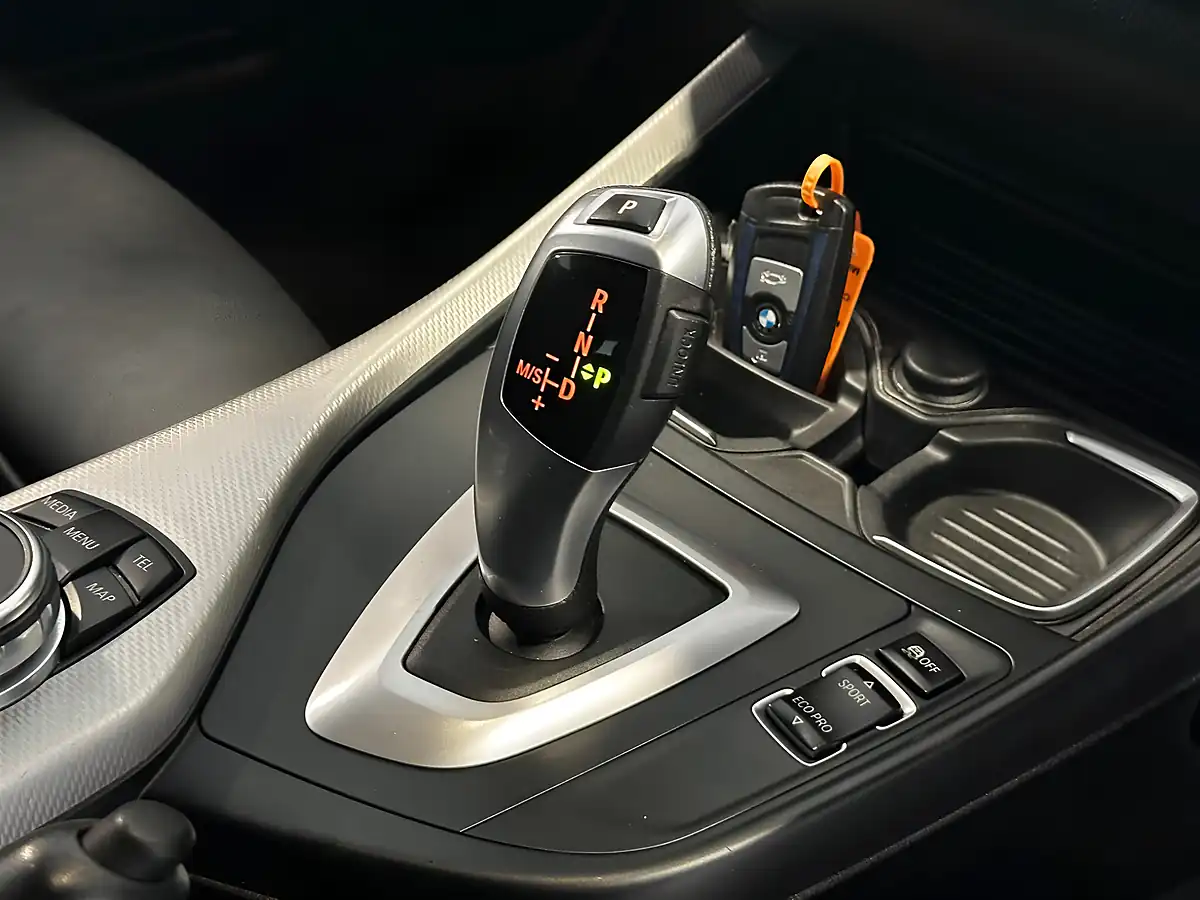 Used 2015 BMW 1 Series M Sport Estoril Blue - Interior and Exterior details 17