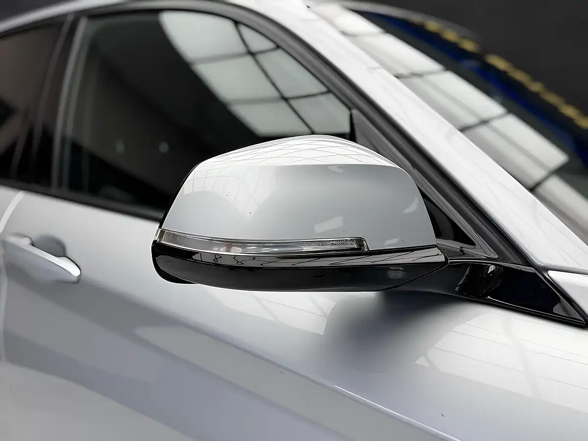 Used 2015 BMW 1 Series M Sport Silver - Interior and Exterior details 10