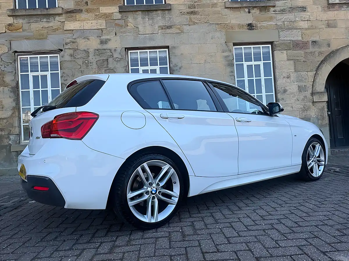 Used 2015 BMW 1 Series M Sport White - Interior and Exterior details 19