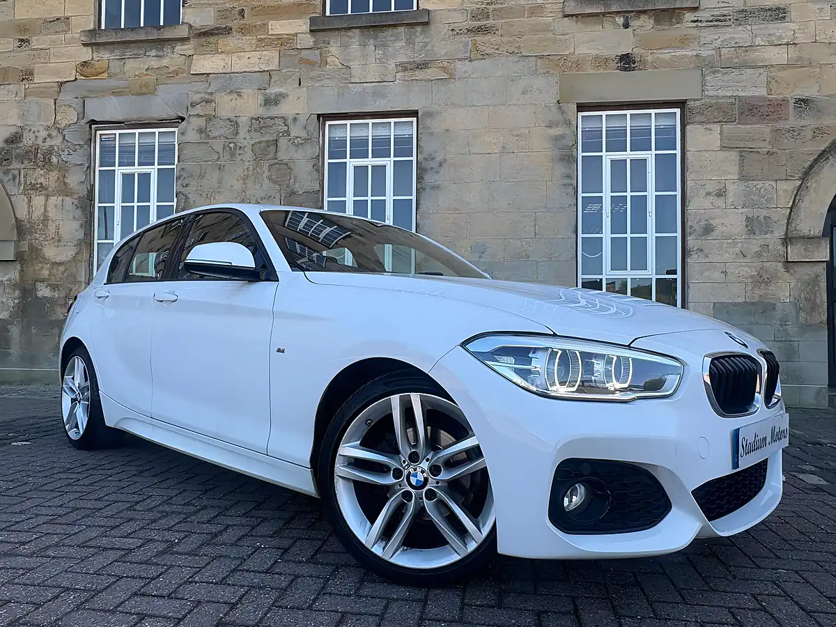 Used 2015 BMW 1 Series M Sport White - Interior and Exterior details 4