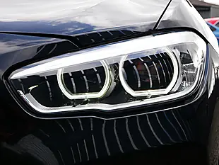 Used 2015 BMW 1 Series M135i Black Sapphire Metallic - Interior and Exterior details 15
