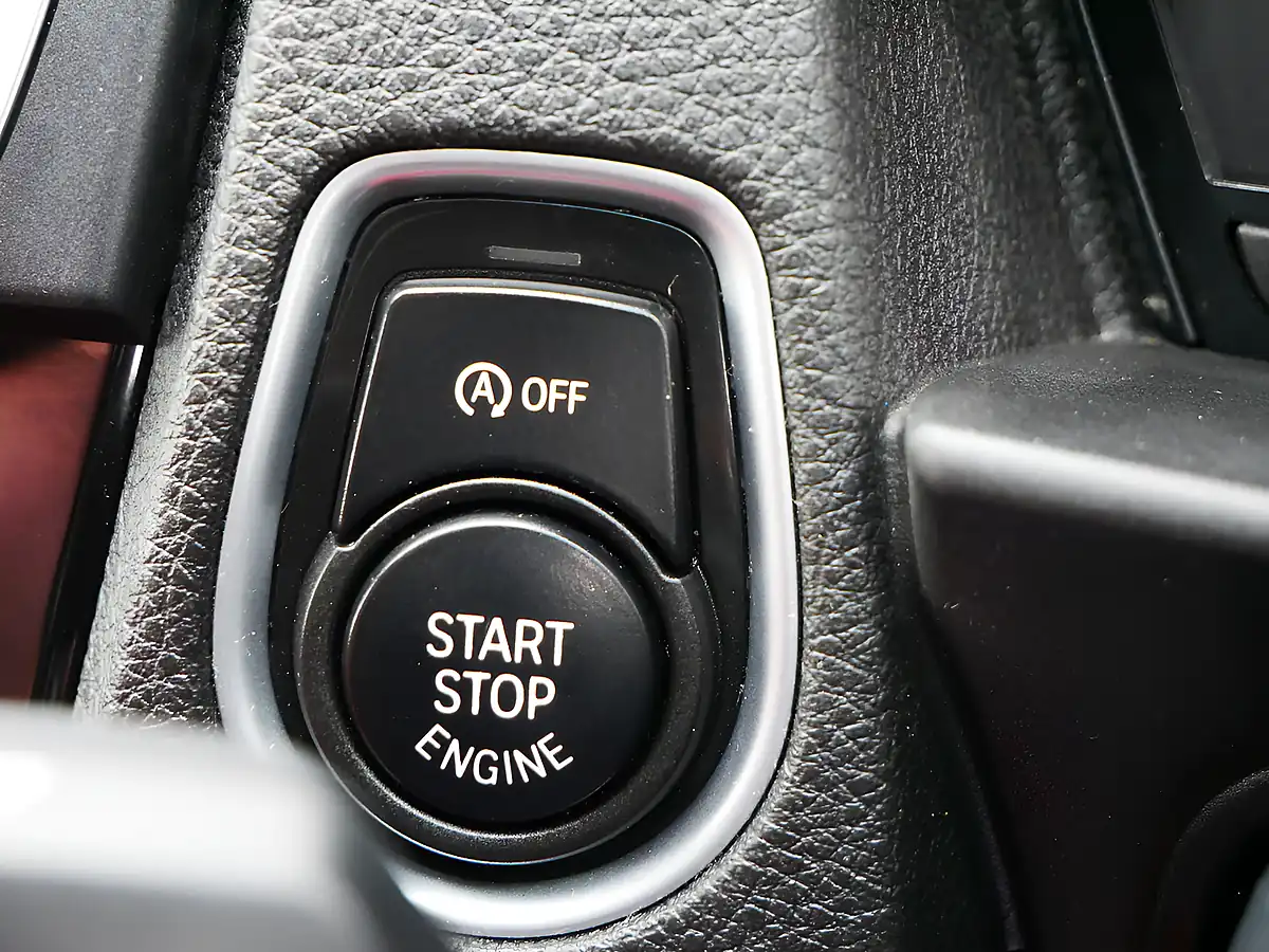 Used 2015 BMW 1 Series M135i Black Sapphire Metallic - Interior and Exterior details 17
