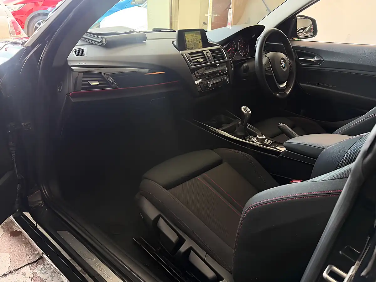 Used 2015 BMW 1 Series Sport Black - Interior and Exterior details 11
