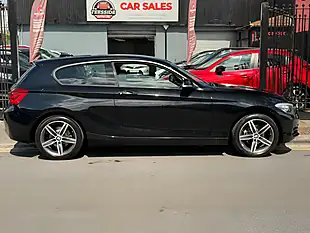 Used 2015 BMW 1 Series Sport Black - Interior and Exterior details 3