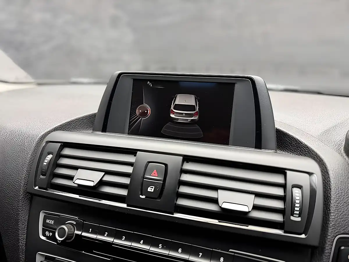 Used 2015 BMW 1 Series Sport Black - Interior and Exterior details 12
