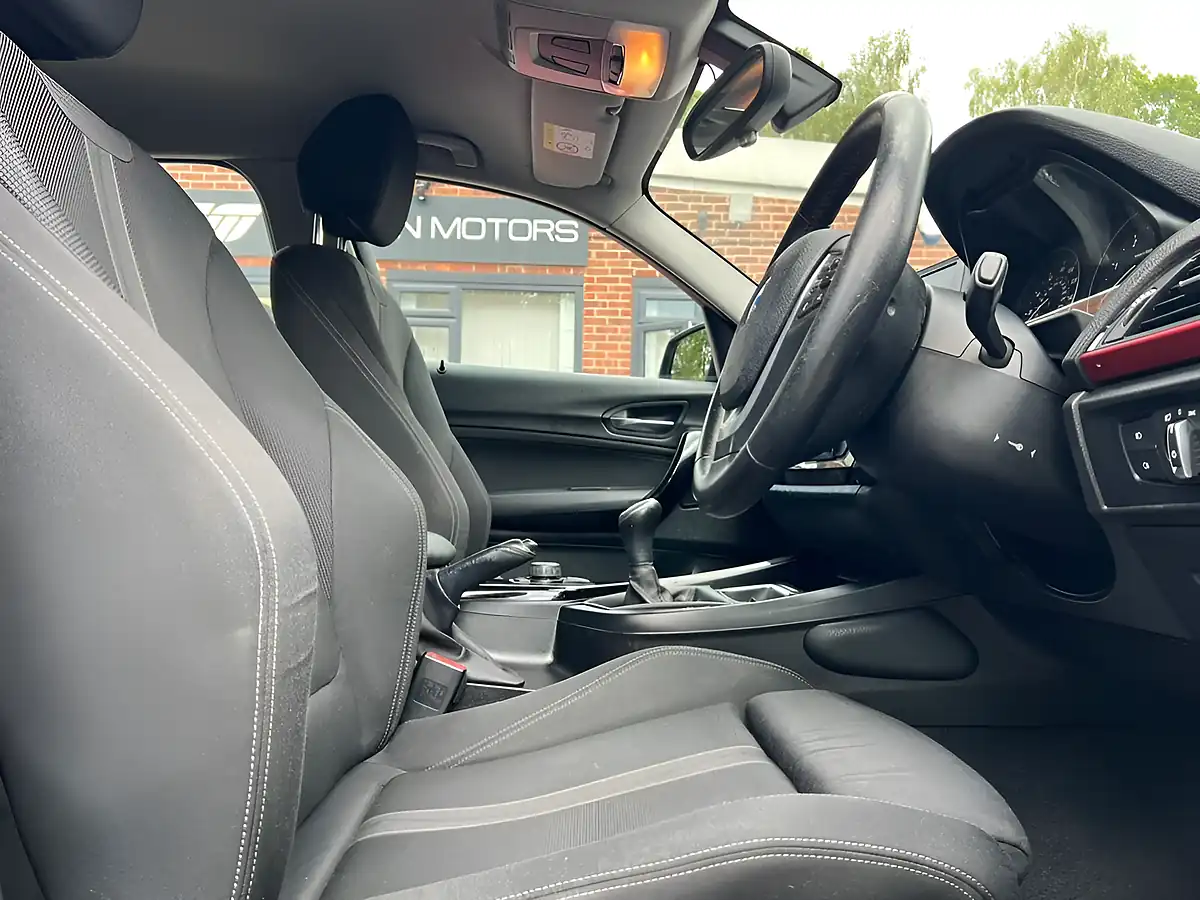 Used 2015 BMW 1 Series Sport Black - Interior and Exterior details 13
