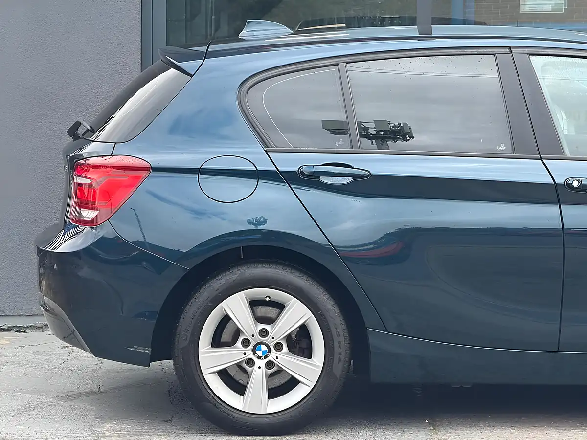 Used 2015 BMW 1 Series Sport Blue - Interior and Exterior details 8