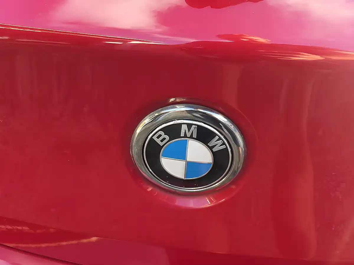 Used 2015 BMW 1 Series Sport Crimson Red - Interior and Exterior details 11