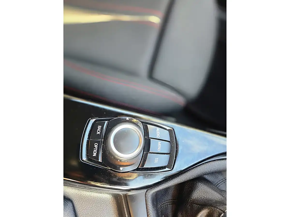 Used 2015 BMW 1 Series Sport Crimson Red - Interior and Exterior details 20