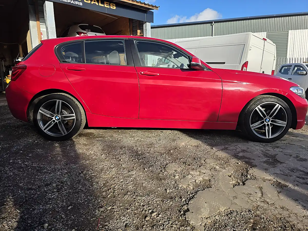 Used 2015 BMW 1 Series Sport Crimson Red - Interior and Exterior details 7