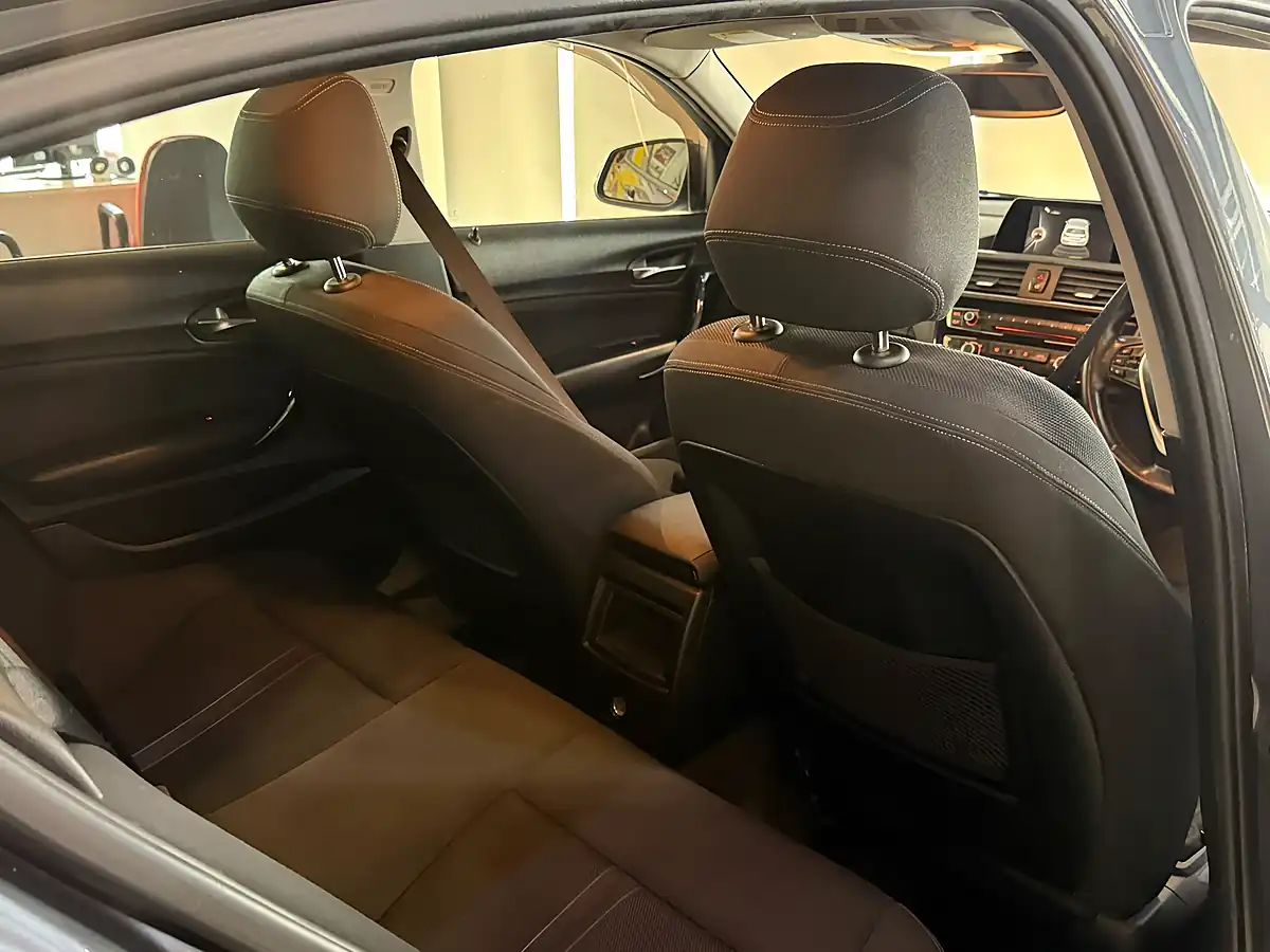 Used 2015 BMW 1 Series Sport Grey - Interior and Exterior details 12